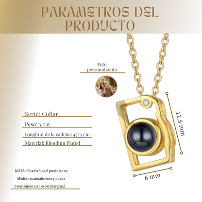 Collar con foto personalizada en forma de camara